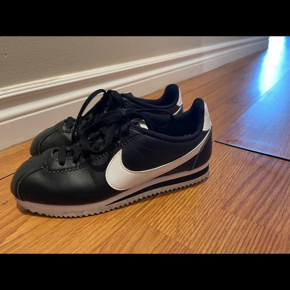 Original Nike Cortez Black and White - Picture 2 of 4